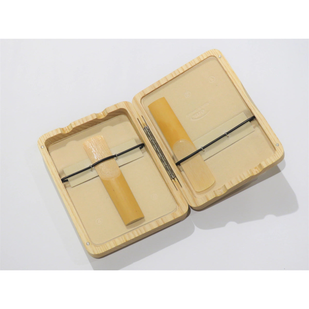 REED CASE: TENOR SAXOPHONE NATURAL