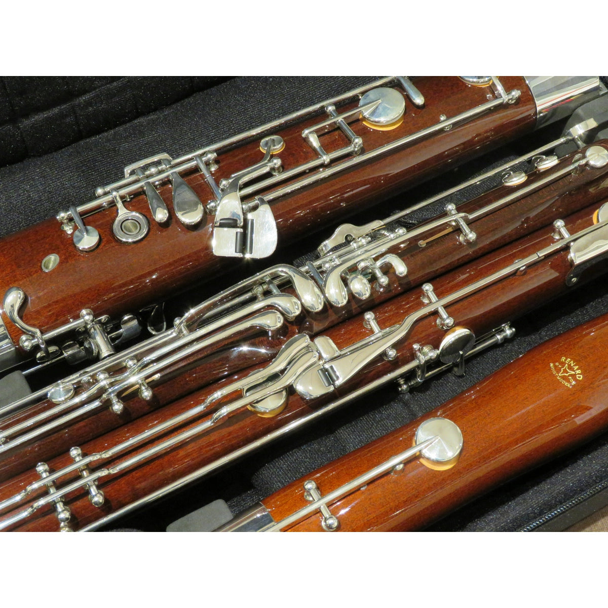 BASSOON FOX 240 D