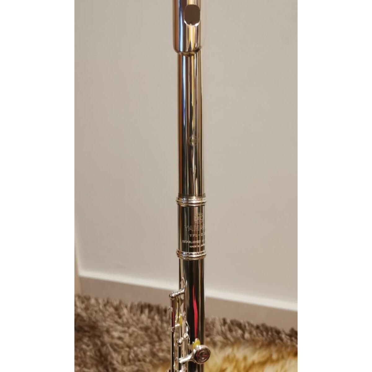 Yamaha YFL-A421 Querflöte View 2
